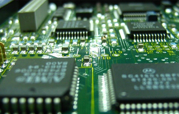 一次性語音芯片在醫(yī)療設備中的應用案例分析